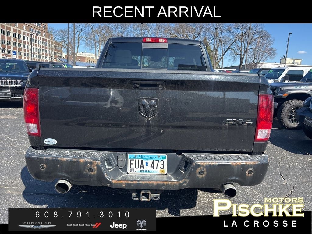 2018 RAM 1500 Big Horn Crew Cab 4x4 5'7' Box