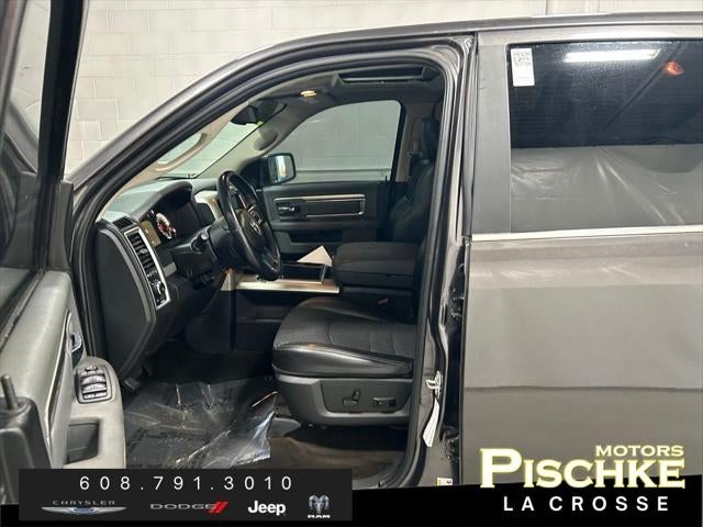 2017 RAM 1500 Lone Star Silver Crew Cab 4x4 5'7' Box