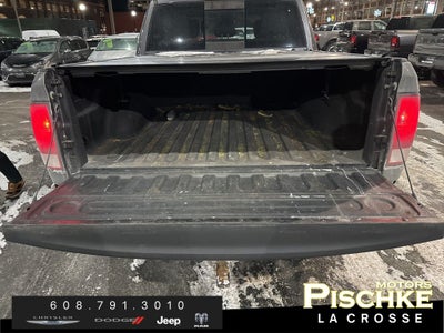2019 RAM 1500 Classic SLT Crew Cab 4x4 5'7' Box