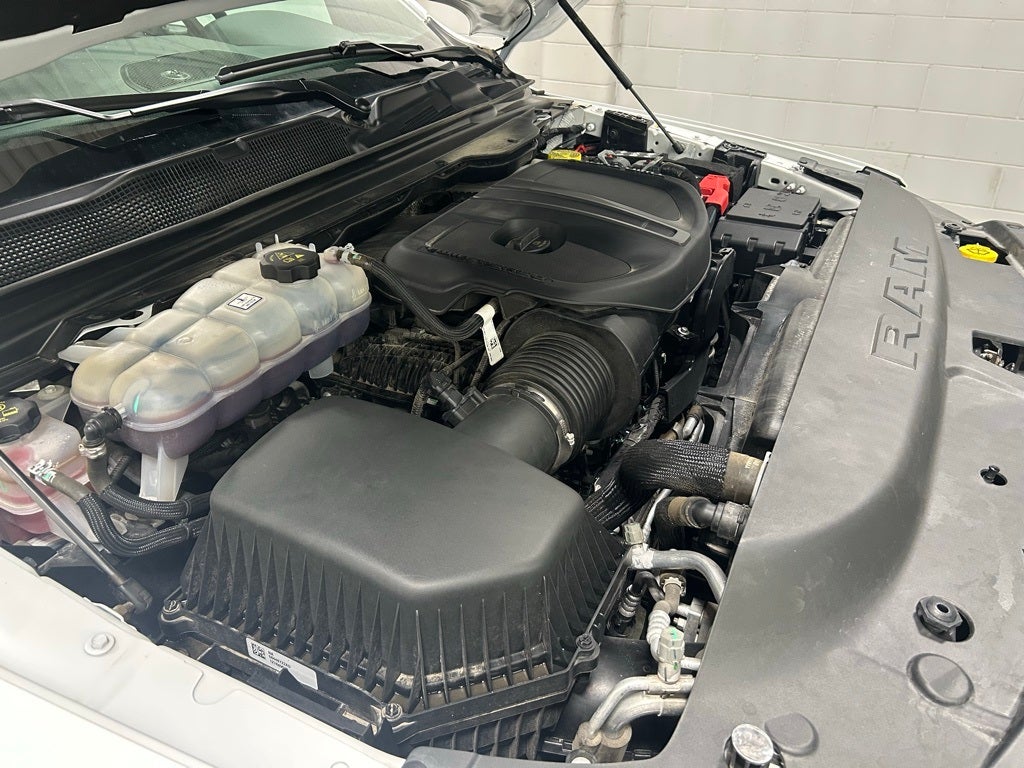 2025 RAM 1500 Big Horn Crew Cab 4x4 5'7' Box