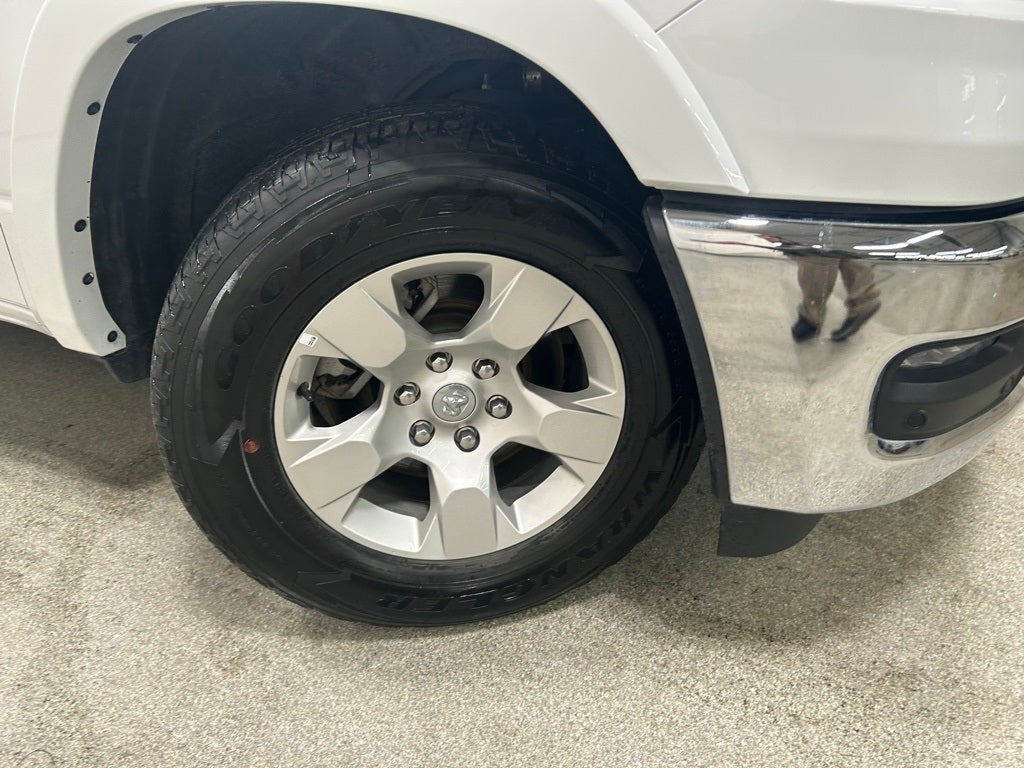 2025 RAM 1500 Big Horn Crew Cab 4x4 5'7' Box