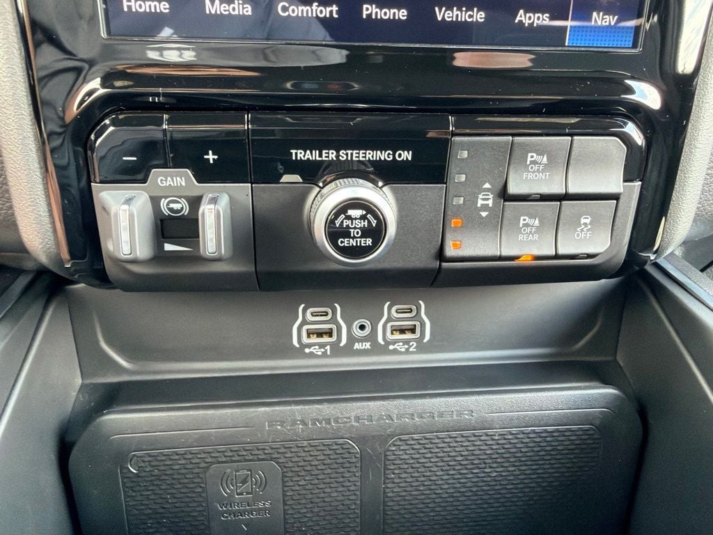 2025 RAM Ram 1500 Big Horn Crew Cab 4x4 5'7' Box