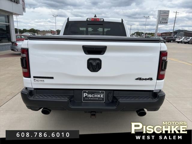 2021 RAM Ram 1500 Big Horn Crew Cab 4x4 5'7' Box