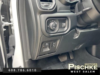 2021 RAM Ram 1500 Big Horn Crew Cab 4x4 5'7' Box