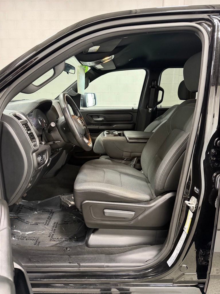 2024 RAM Ram 1500 Tradesman Crew Cab 4x4 5'7' Box