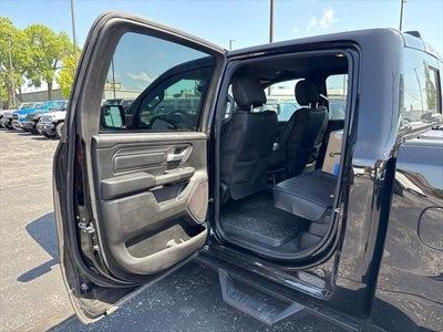 2024 RAM 1500 Tradesman Crew Cab 4x4 5'7' Box