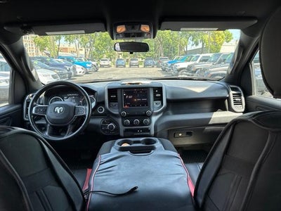 2024 RAM 1500 Tradesman Crew Cab 4x4 5'7' Box