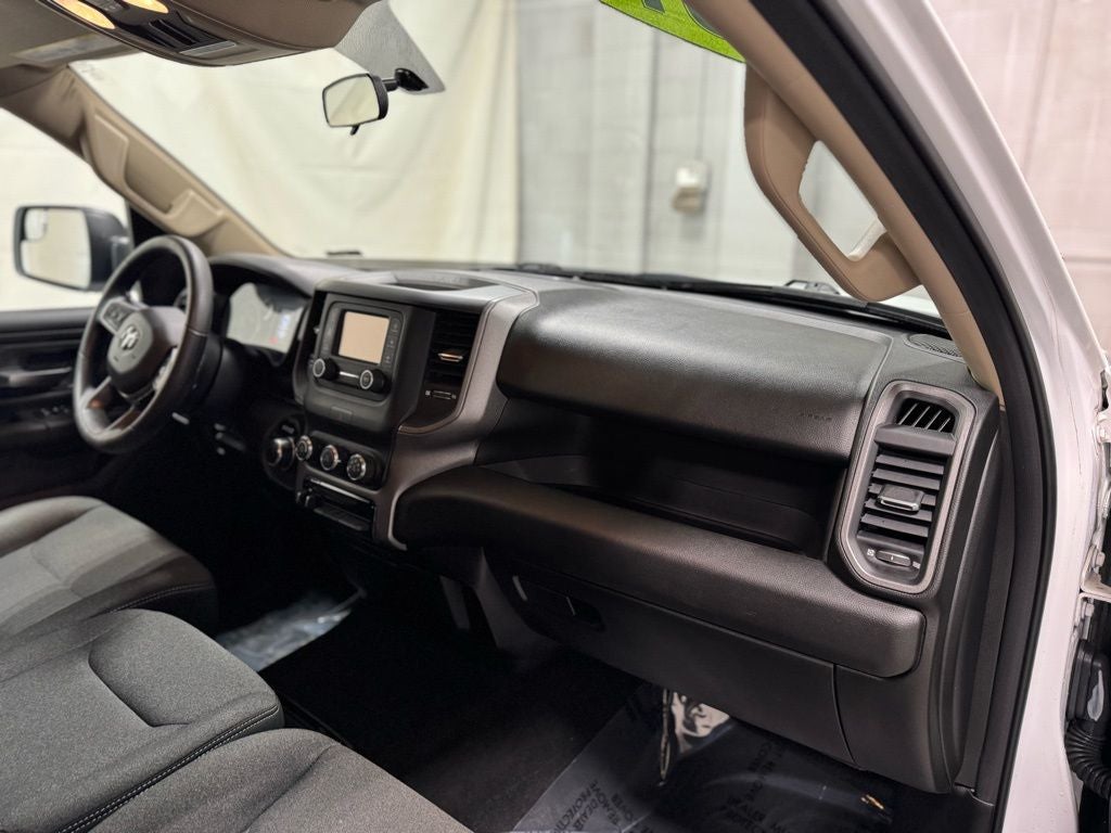 2019 RAM 1500 Tradesman Crew Cab 4x4 5'7' Box