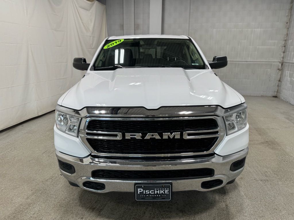2019 RAM 1500 Tradesman Crew Cab 4x4 5'7' Box