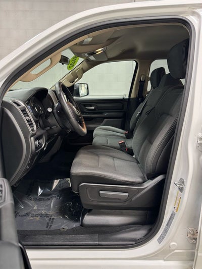 2019 RAM 1500 Tradesman Crew Cab 4x4 5'7' Box