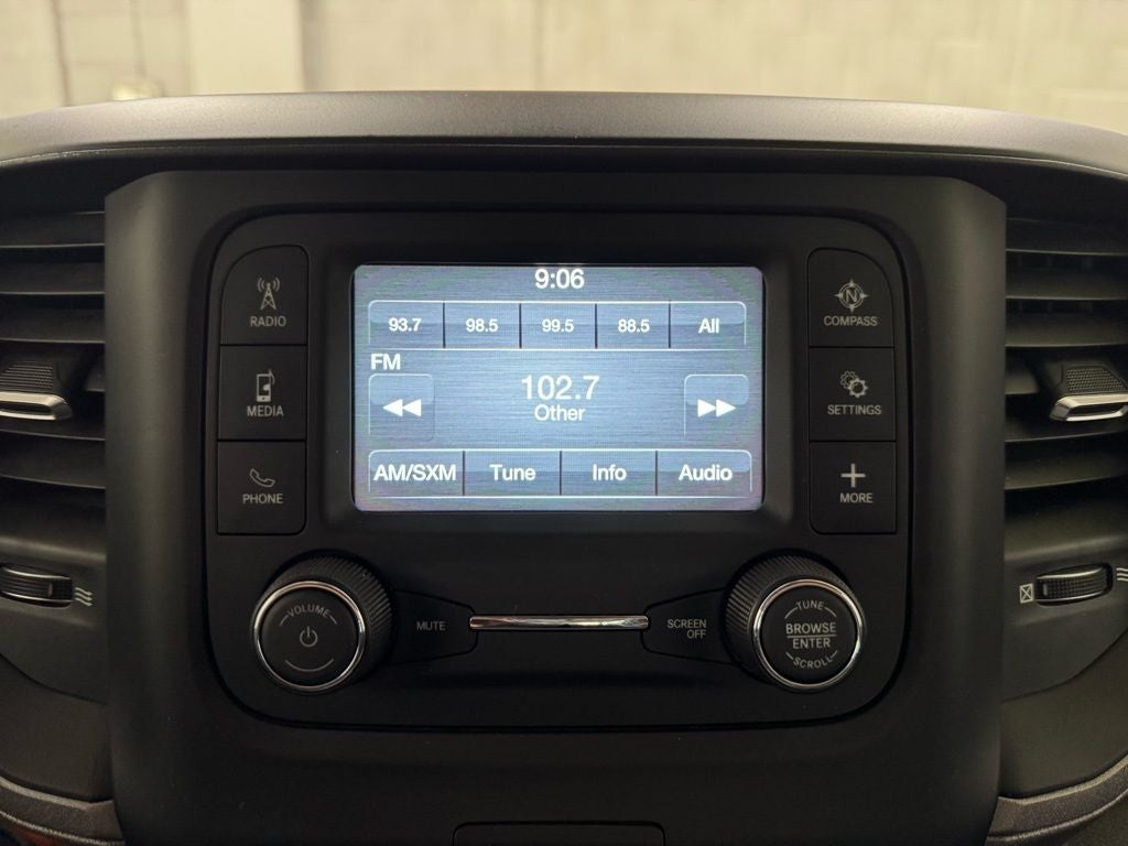 2019 RAM 1500 Tradesman Crew Cab 4x4 5'7' Box