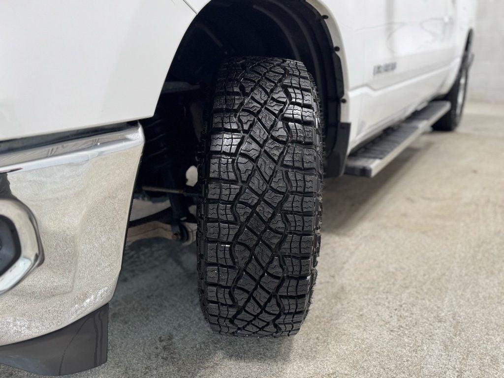 2019 RAM 1500 Tradesman Crew Cab 4x4 5'7' Box