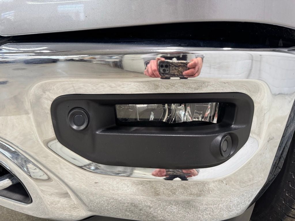 2019 RAM 1500 Limited Crew Cab 4x4 5'7' Box