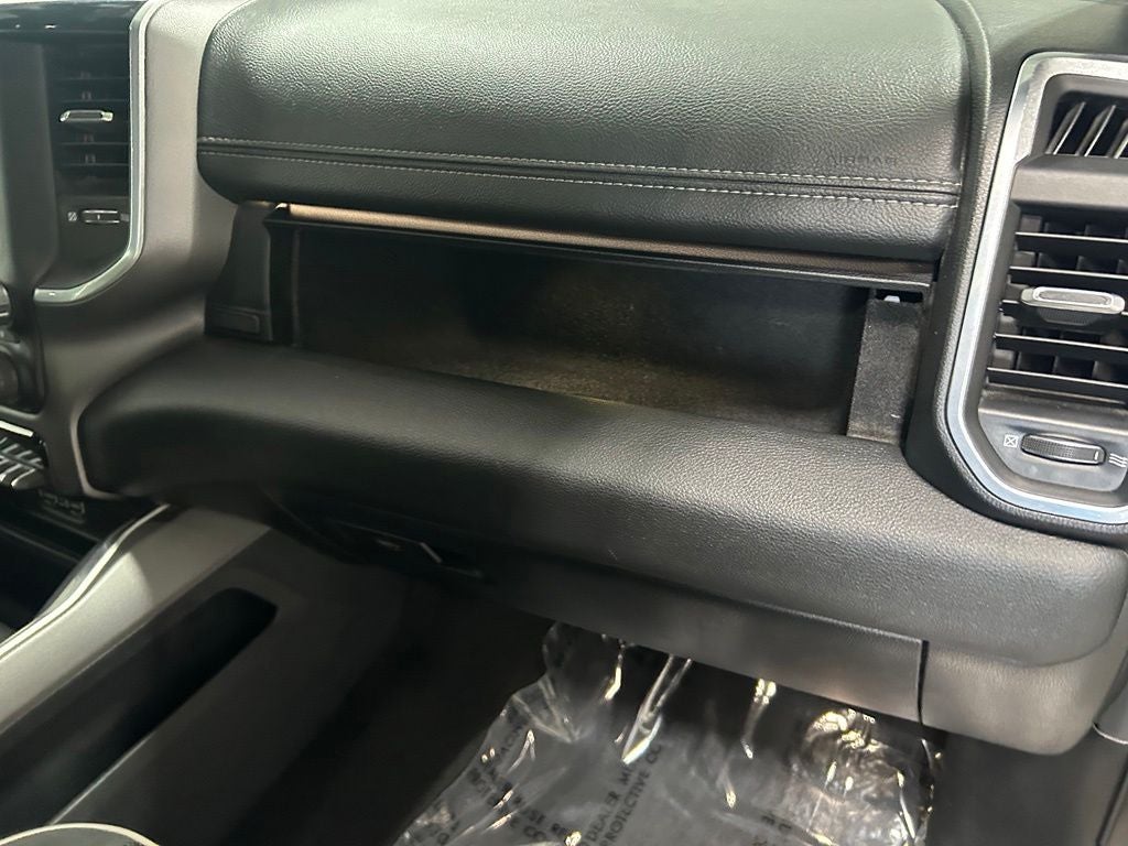 2020 RAM Ram 1500 Laramie Crew Cab 4x4 5'7' Box