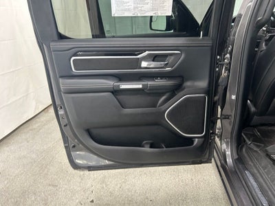 2020 RAM Ram 1500 Laramie Crew Cab 4x4 5'7' Box