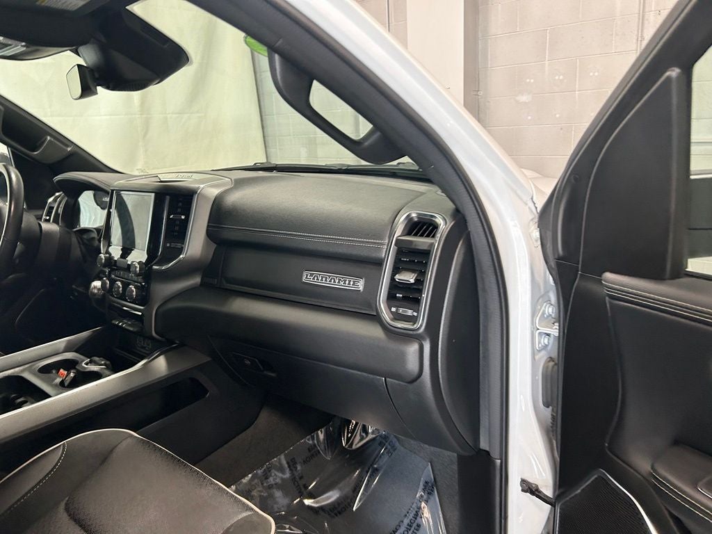 2024 RAM 1500 Laramie Crew Cab 4x4 5'7' Box