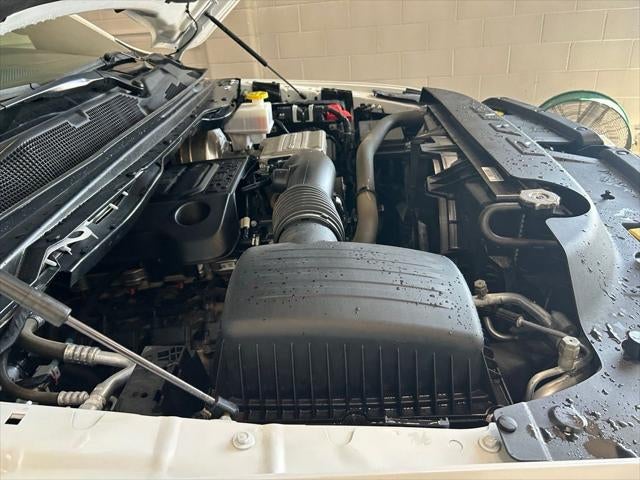 2024 RAM 1500 Laramie Crew Cab 4x4 5'7' Box