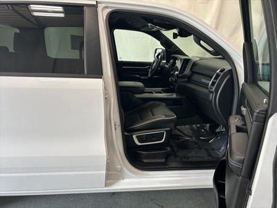 2024 RAM 1500 Laramie Crew Cab 4x4 5'7' Box