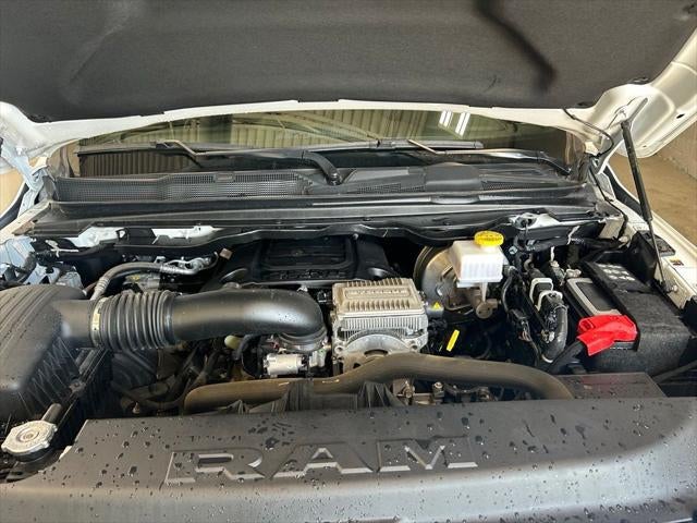 2024 RAM 1500 Laramie Crew Cab 4x4 5'7' Box
