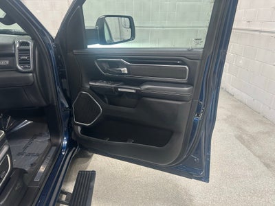 2022 RAM 1500 Laramie Crew Cab 4x4 5'7' Box