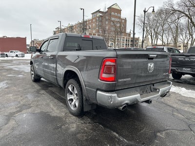 2019 RAM 1500 Laramie Crew Cab 4x4 6'4' Box