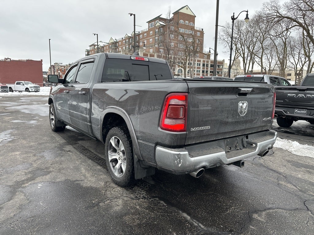 2019 RAM 1500 Laramie Crew Cab 4x4 6'4' Box