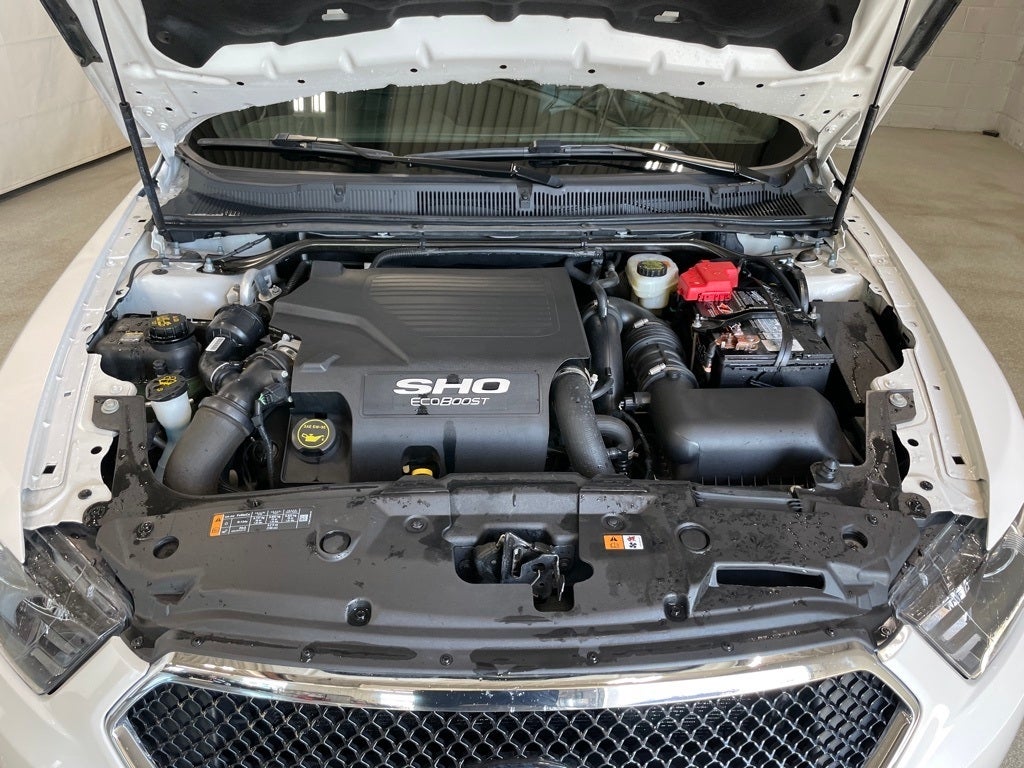 2018 Ford Taurus SHO