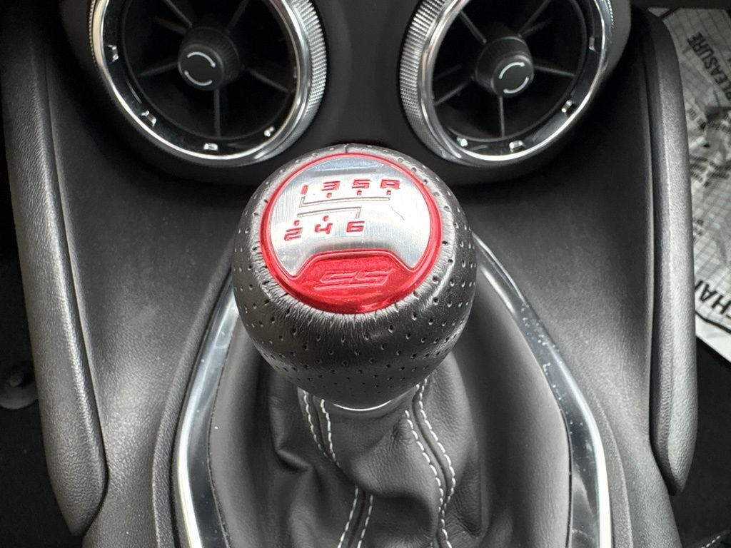 2023 Chevrolet Camaro RWD Coupe 1SS