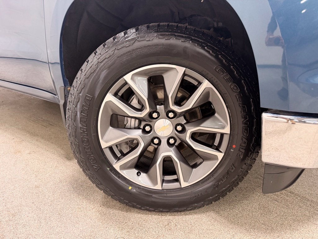 2024 Chevrolet Silverado 1500 4WD Crew Cab Short Bed LT with 2FL