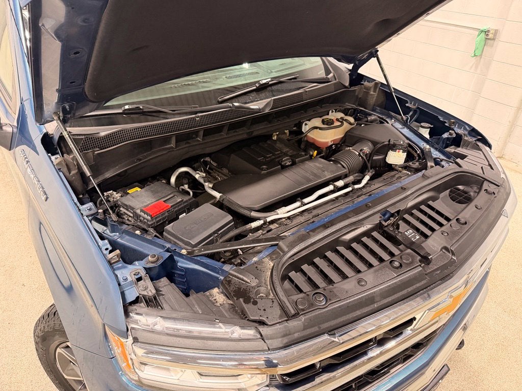 2024 Chevrolet Silverado 1500 4WD Crew Cab Short Bed LT with 2FL