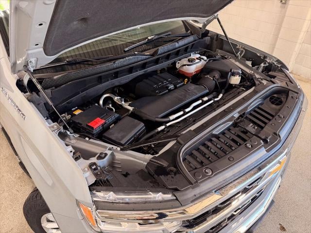 2024 Chevrolet Silverado 1500 4WD Crew Cab Short Bed LT with 2FL