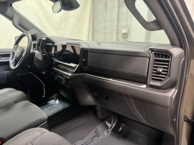 2024 Chevrolet Silverado 1500 4WD Crew Cab Short Bed LT