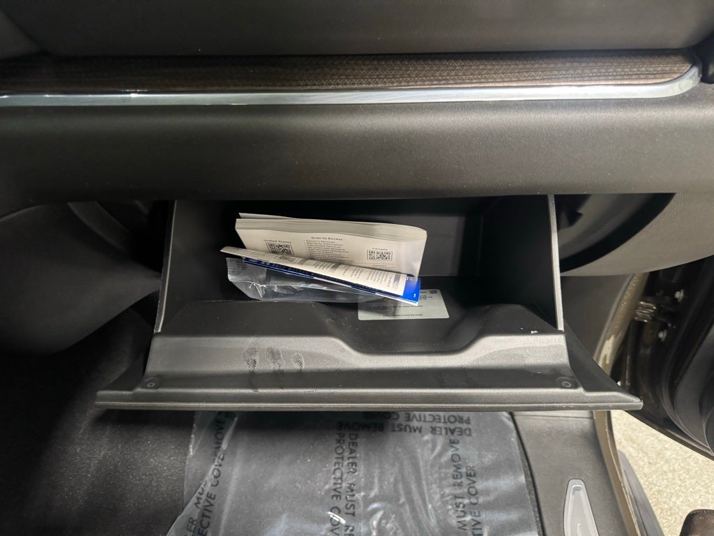 2024 Chevrolet Silverado 1500 4WD Crew Cab Short Bed LT