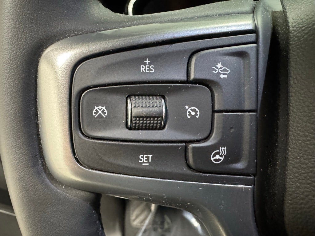 2024 Chevrolet Silverado 1500 4WD Crew Cab Short Bed LT