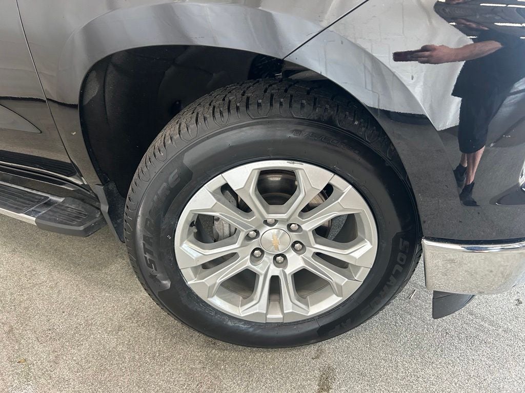 2023 Chevrolet Silverado 1500 4WD Crew Cab Short Bed LTZ