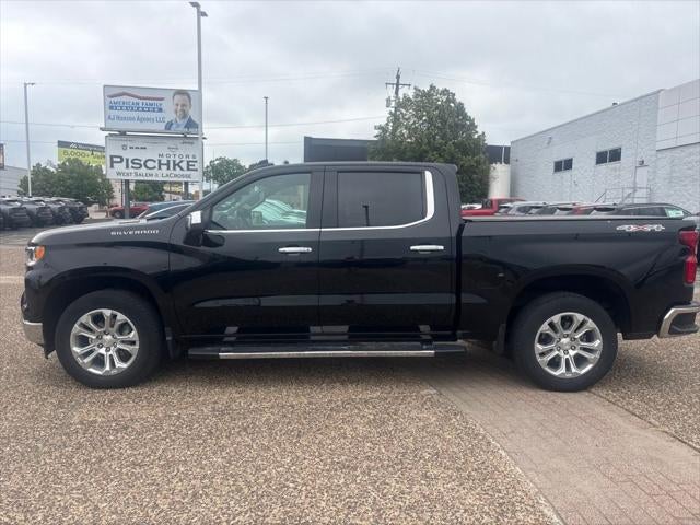 2023 Chevrolet Silverado 1500 4WD Crew Cab Short Bed LTZ