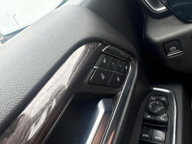2023 Chevrolet Silverado 1500 4WD Crew Cab Short Bed LTZ