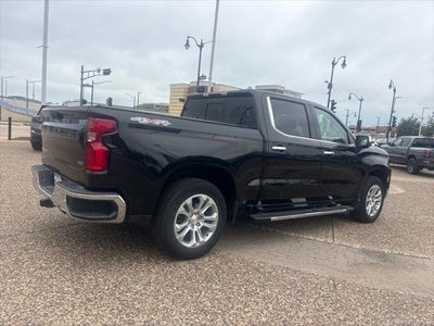 2023 Chevrolet Silverado 1500 4WD Crew Cab Short Bed LTZ