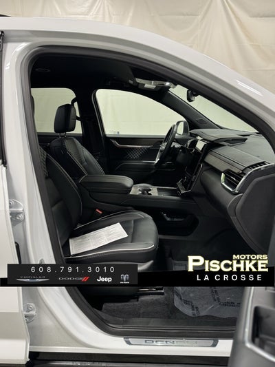 2025 GMC Acadia AWD Denali