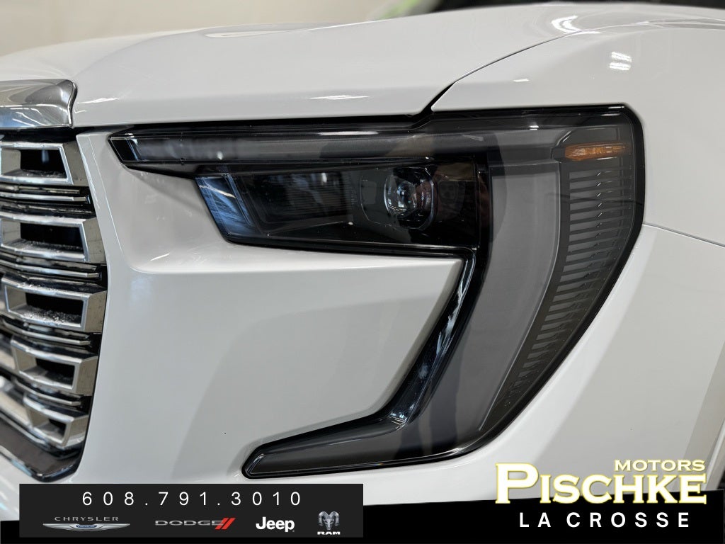 2025 GMC Acadia AWD Denali