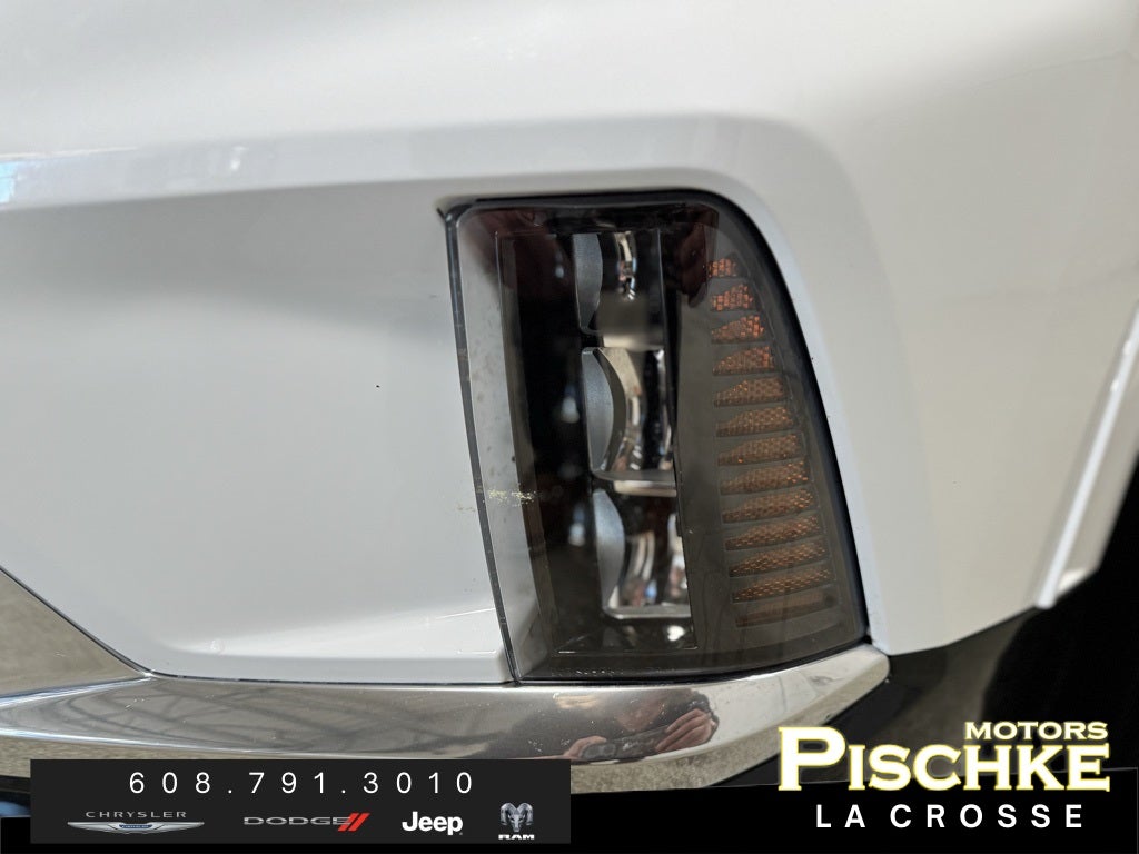 2025 GMC Acadia AWD Denali