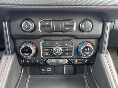 2021 Chevrolet Suburban 4WD RST