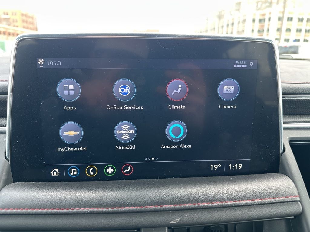 2021 Chevrolet Suburban 4WD RST