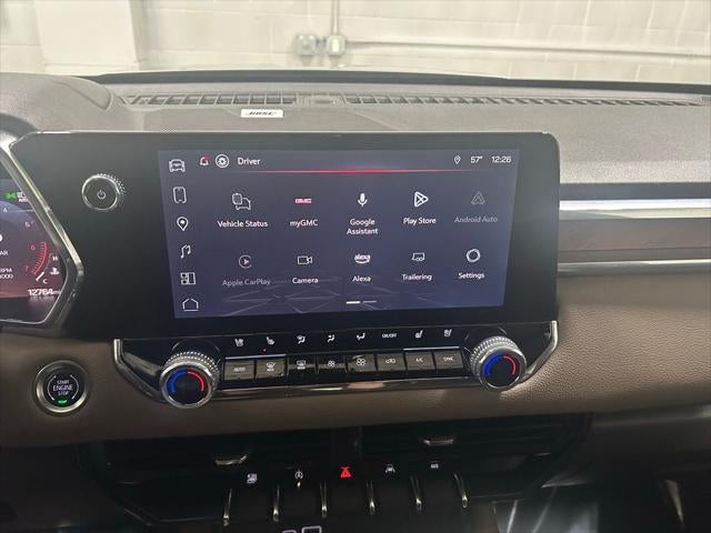2025 GMC Canyon 4WD Denali