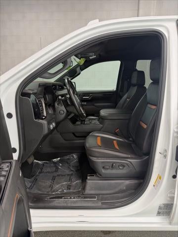 2025 GMC Sierra 1500 4WD Crew Cab Short Box AT4