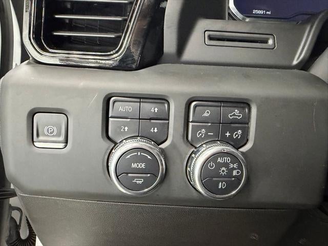2025 GMC Sierra 1500 4WD Crew Cab Short Box AT4