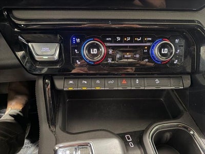 2025 GMC Sierra 1500 4WD Crew Cab Short Box AT4