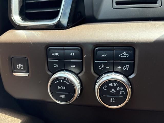 2022 GMC Sierra 1500 4WD Crew Cab Short Box Denali
