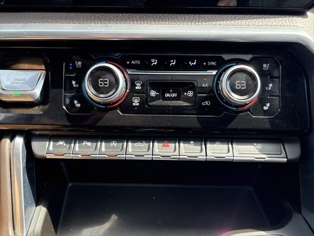 2022 GMC Sierra 1500 4WD Crew Cab Short Box Denali