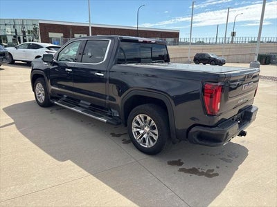 2022 GMC Sierra 1500 4WD Crew Cab Short Box Denali